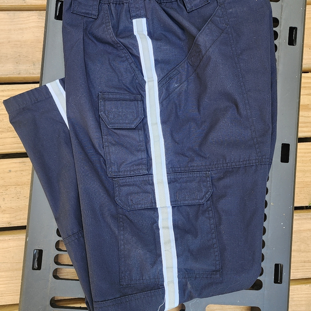 511 Tactical Pants Mens 36x34 Navy Blue Cargo Outdoors Workwear EMS